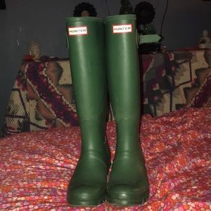 Dark Green HUNTER rain boots